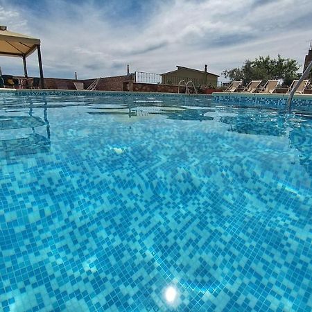 Hotel Meridiana Арбус Екстер'єр фото