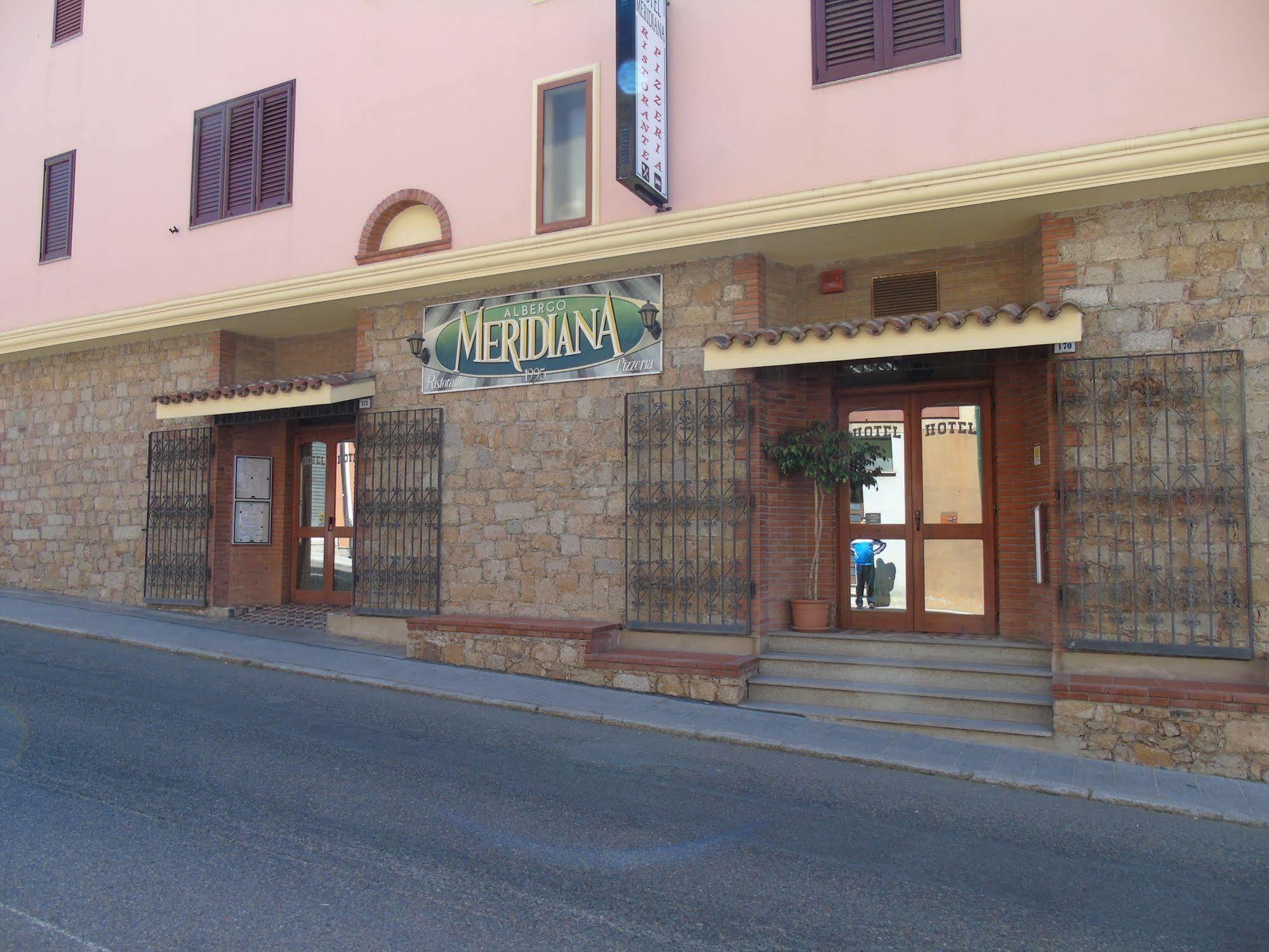 Hotel Meridiana Арбус Екстер'єр фото