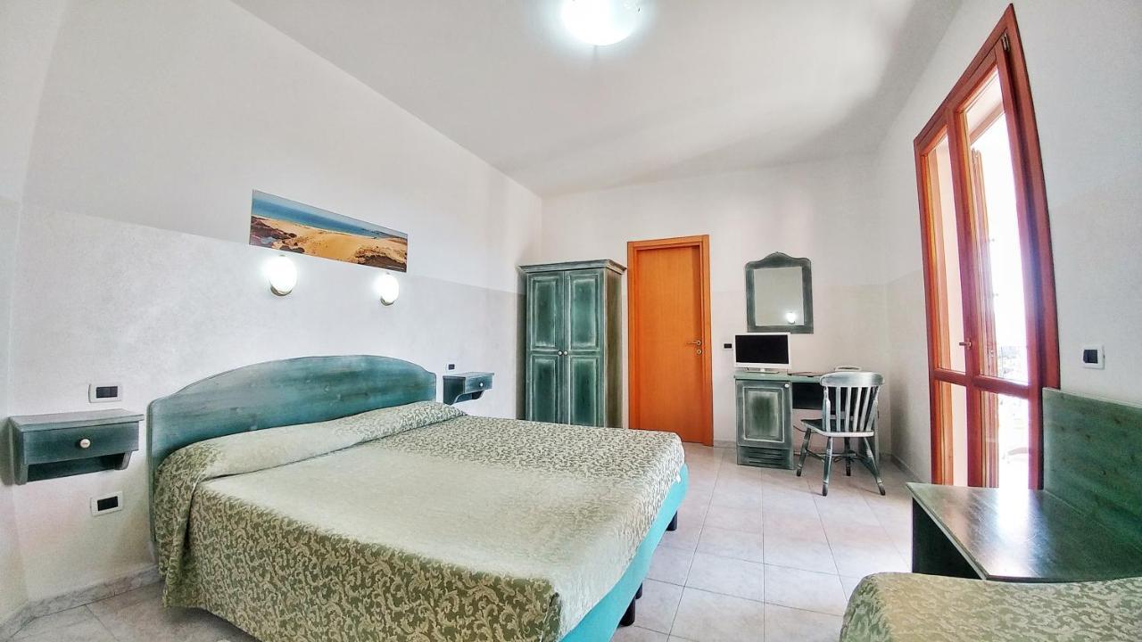 Hotel Meridiana Арбус Екстер'єр фото